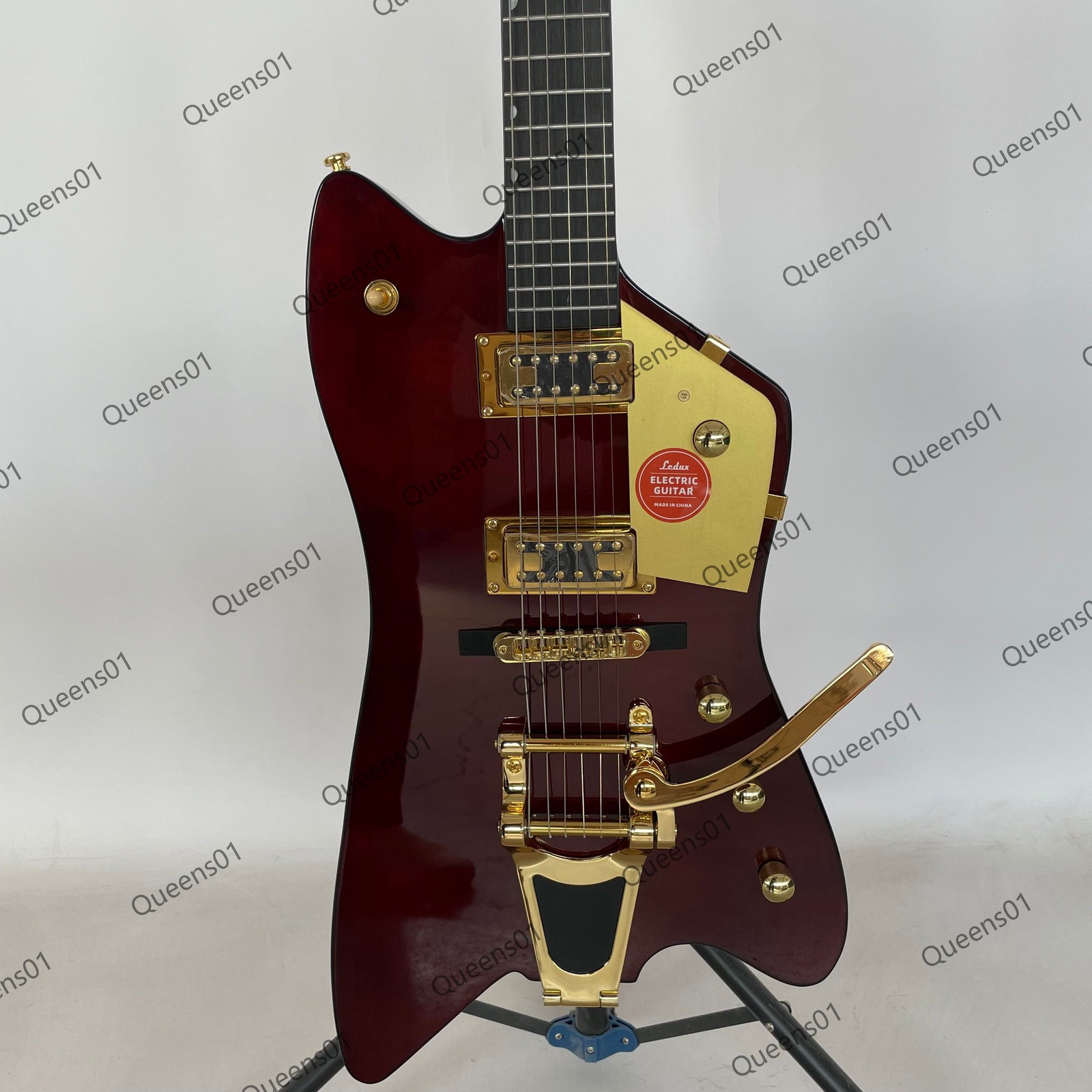 Billy Bo Thunderbird Electric Guitar Solid Body Tremolo Bridge Wine Red Factory