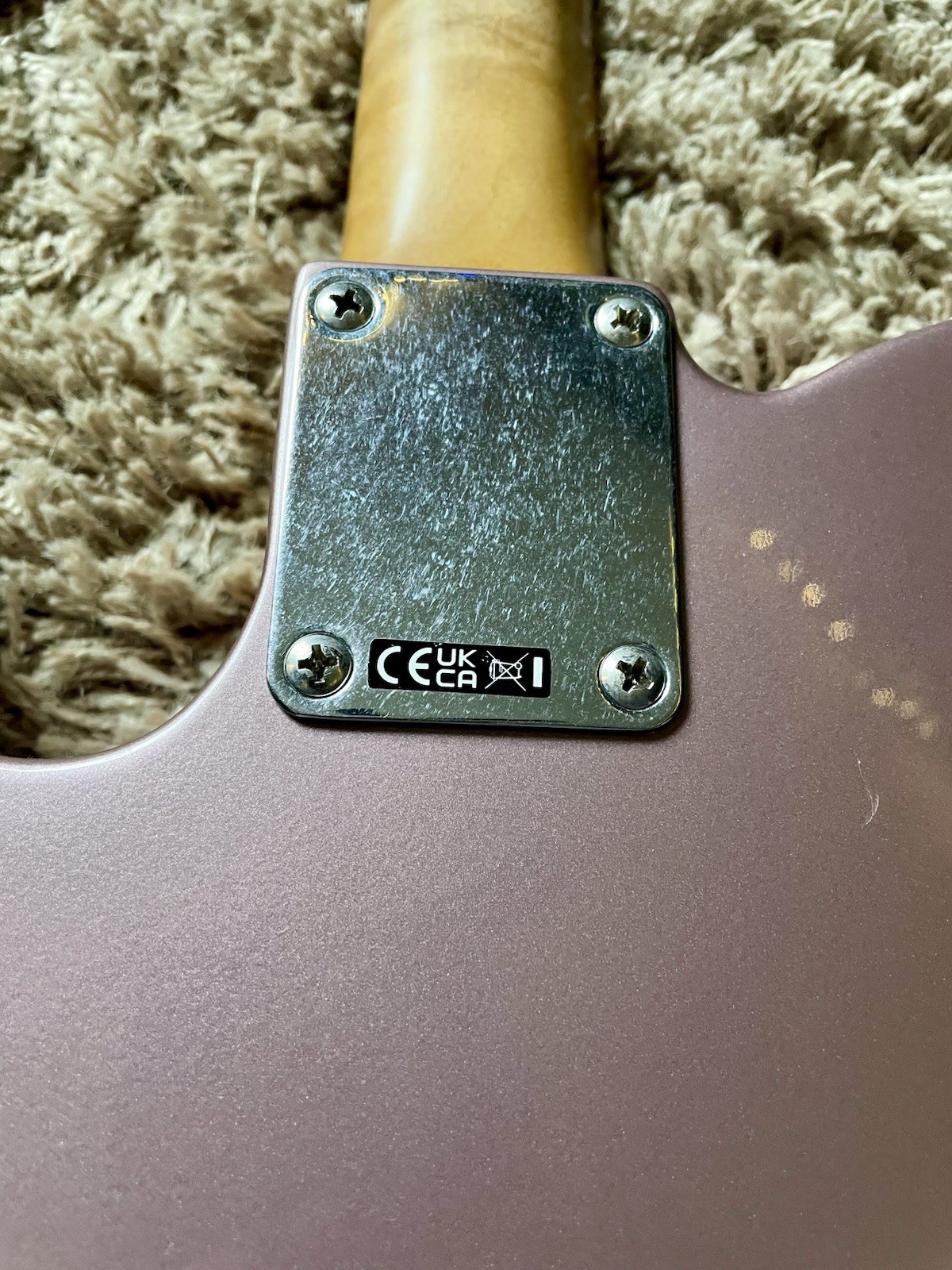 Fender Limited Vintera II Road Worn ’60s Telecaster – Burgundy Mist – Modified