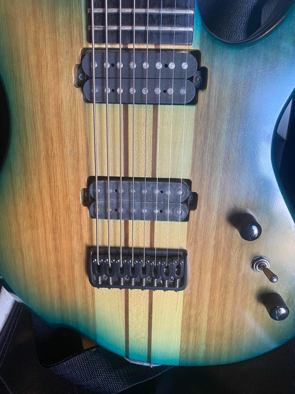 Agile 8 String