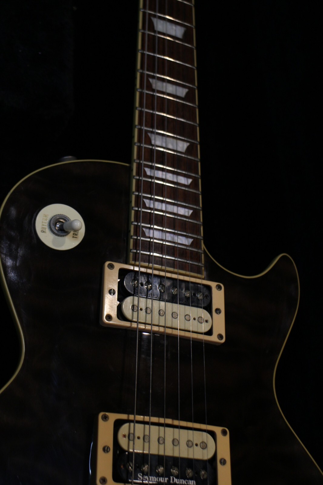 USED Edwards Limited Model Electric Guitar E-LP GT213 230427