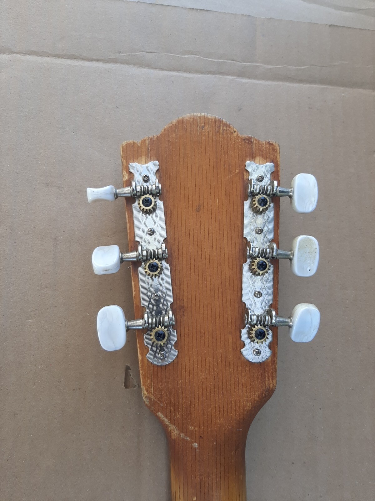 Antique Framus Aucoustic Guitar 1950to1960 West Germany sold as is no warranty