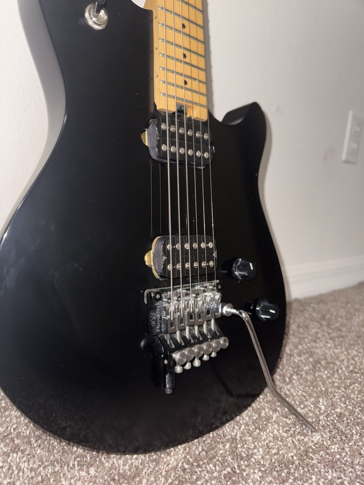 EVH Wolfgang WG Standard Electric Guitar – Gloss Black