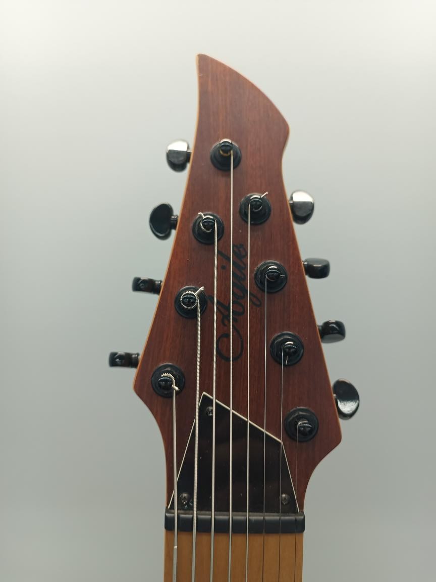 PRE OWNED AGILE ELECTRIC 8 STRING GUITARS INTREPID 828 (P23017179)