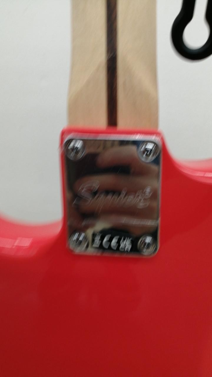 SQUIER SQ BULLET STRAT HT Electric Guitar