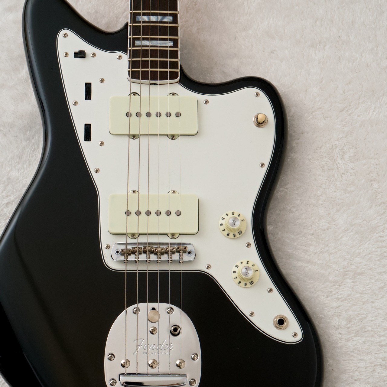 Fender FSR LIMITED EDITION AMERICAN VINTAGE 1966 JAZZMASTER BLK 3.61kg #GG154
