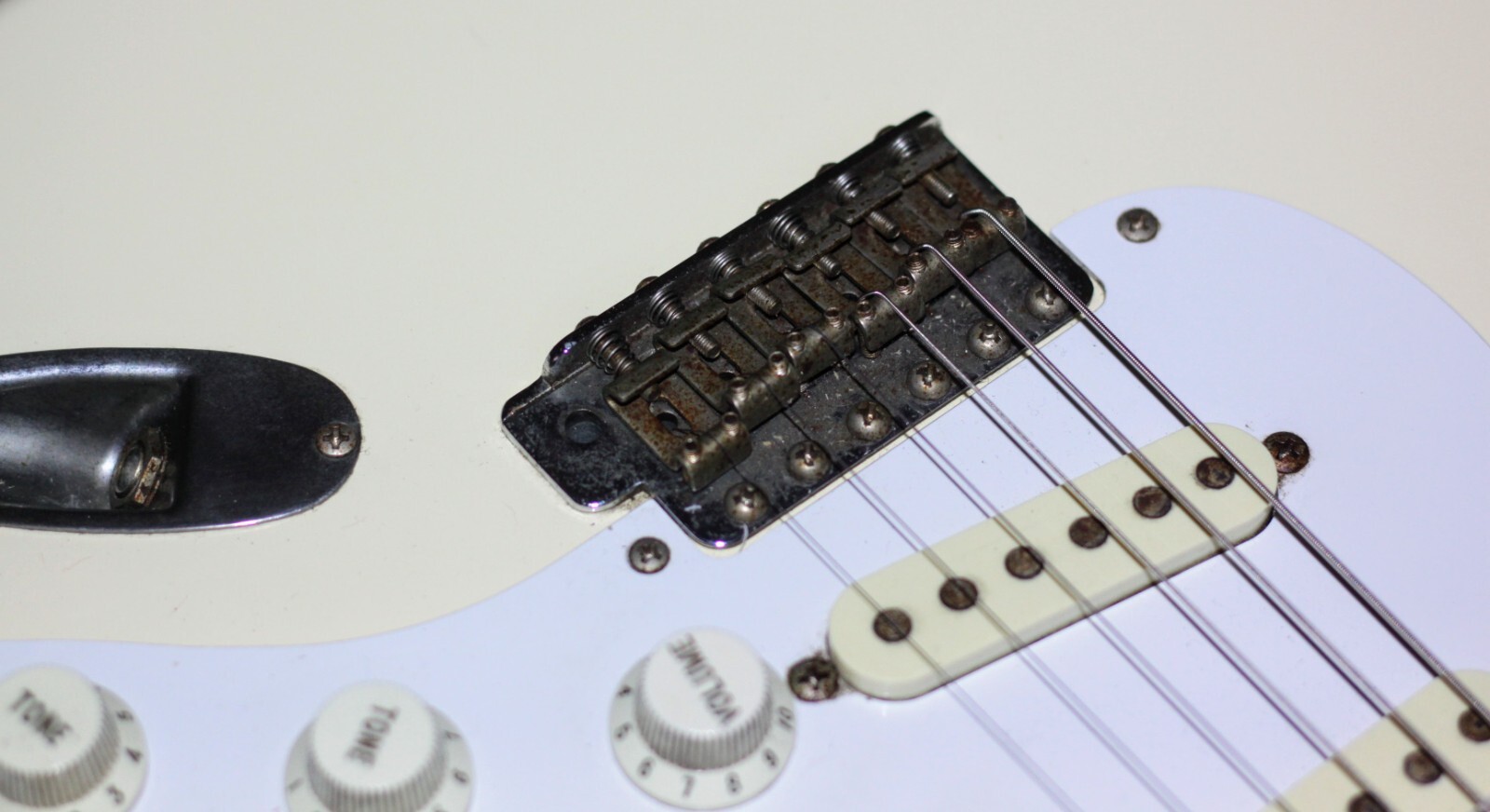 RArE 1985 E-Series Squier ST-357 50s Srtyle Stratocaster W/NonOHSC(NEW) Fuji-Gen