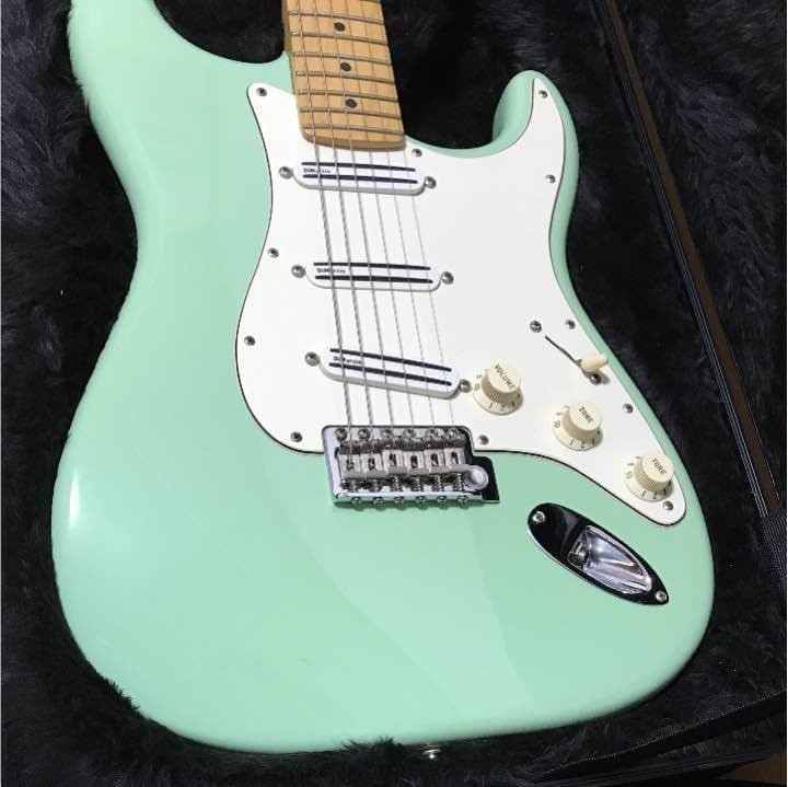 Fender USA American Special Stratocaster Electric Guitar from Japan