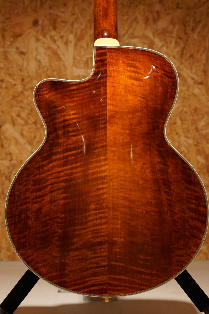 Eastman AR-805CE (no260729)