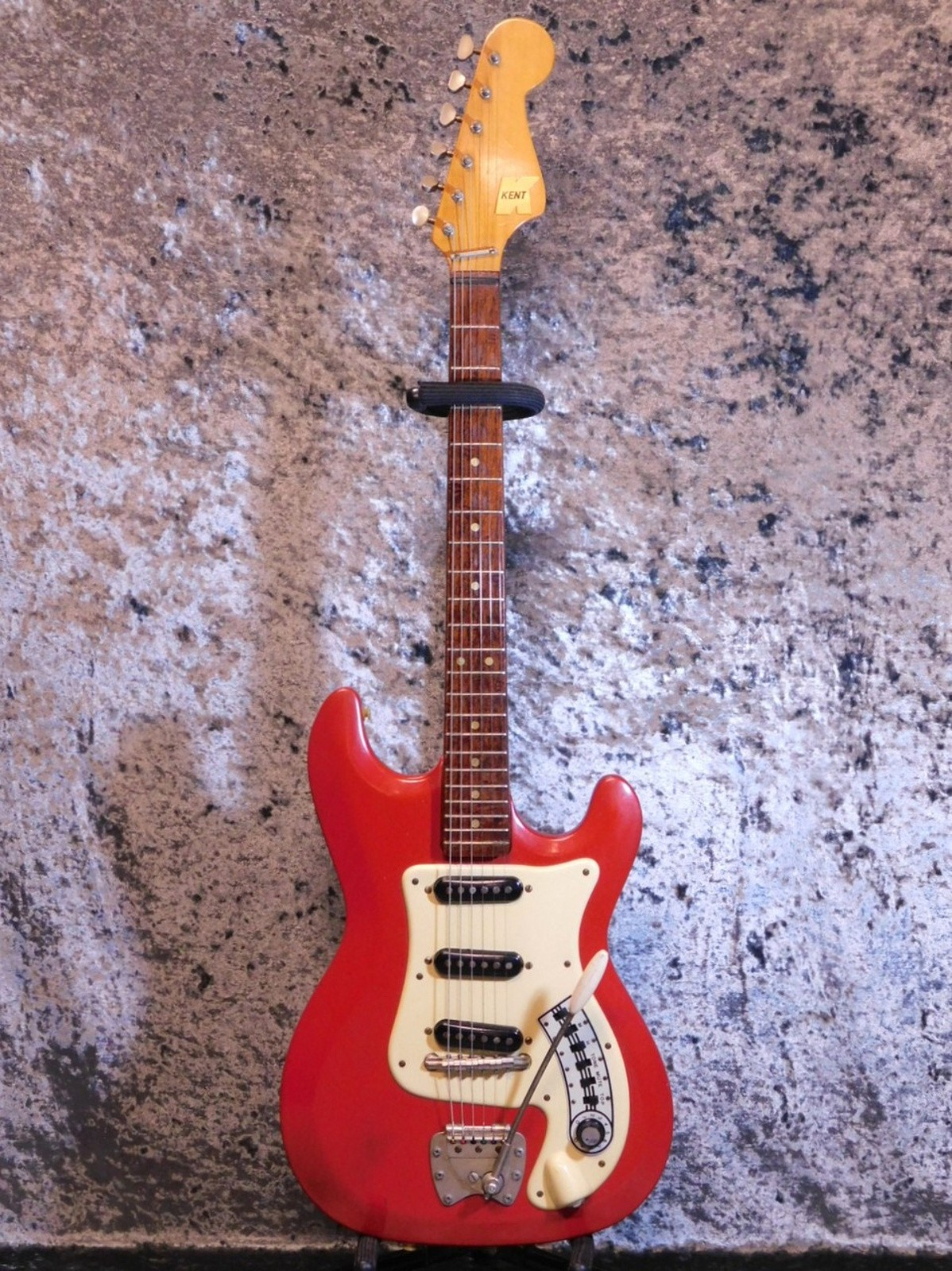 Hagstrom Kent III Used 1960 Maple Neck Rosewood Fingerboard Red w/Hard Case