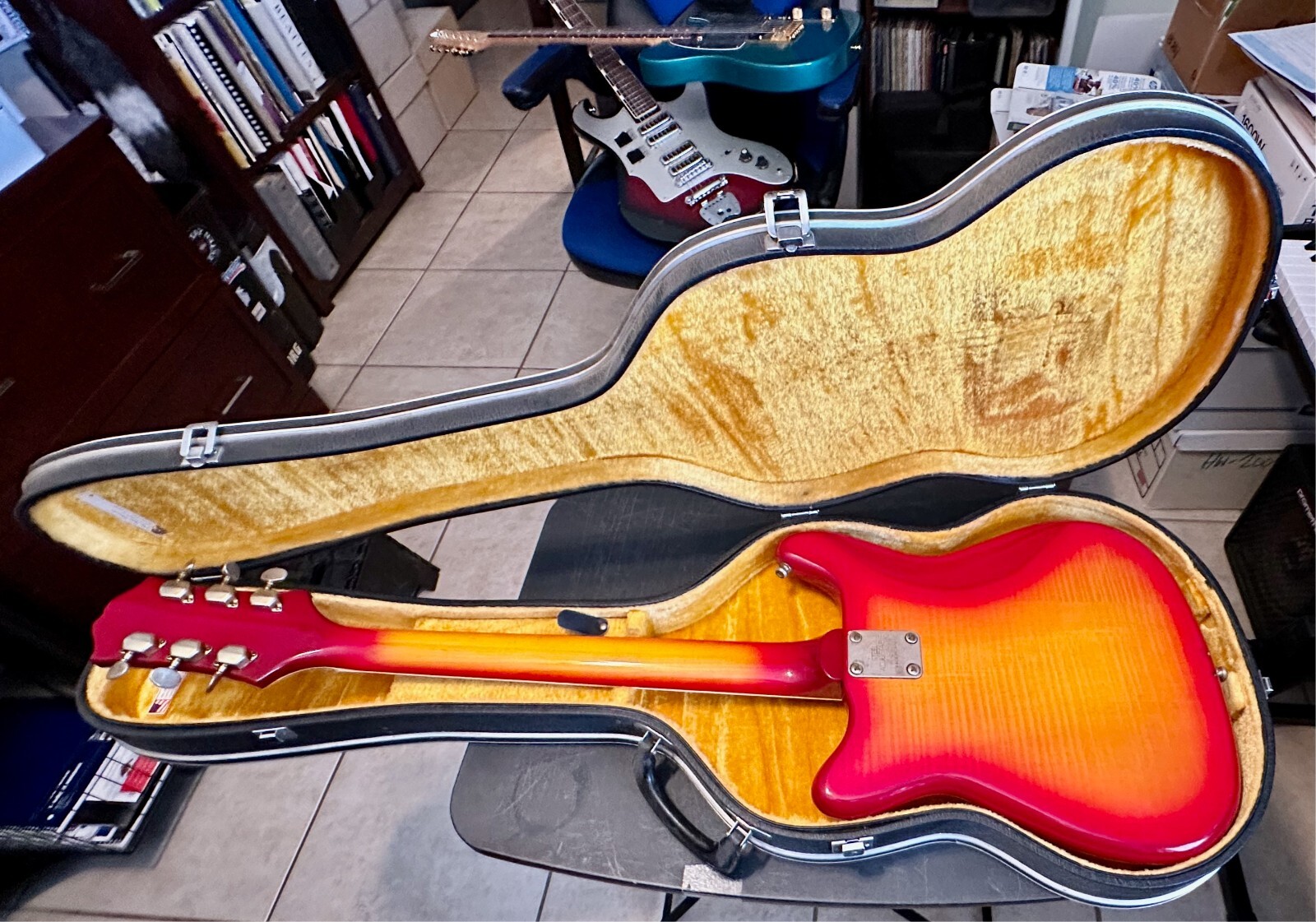 1970 Epiphone WILSHIRE Flame Thru Body!