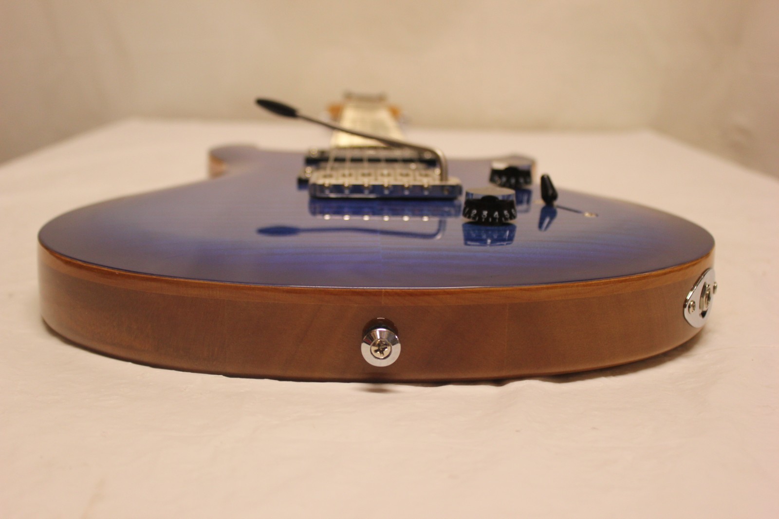 PRS S2 Custom 24 Lake Blue Electric Guitar 6-String Upgraded Pickups/Tuners