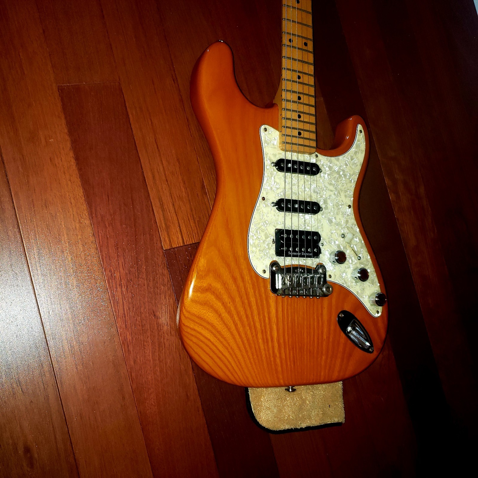 G&L USA LEGACY 1995 VINTAGE Ash Body. Brand New Jumbo Refret &Upgraded Pickups