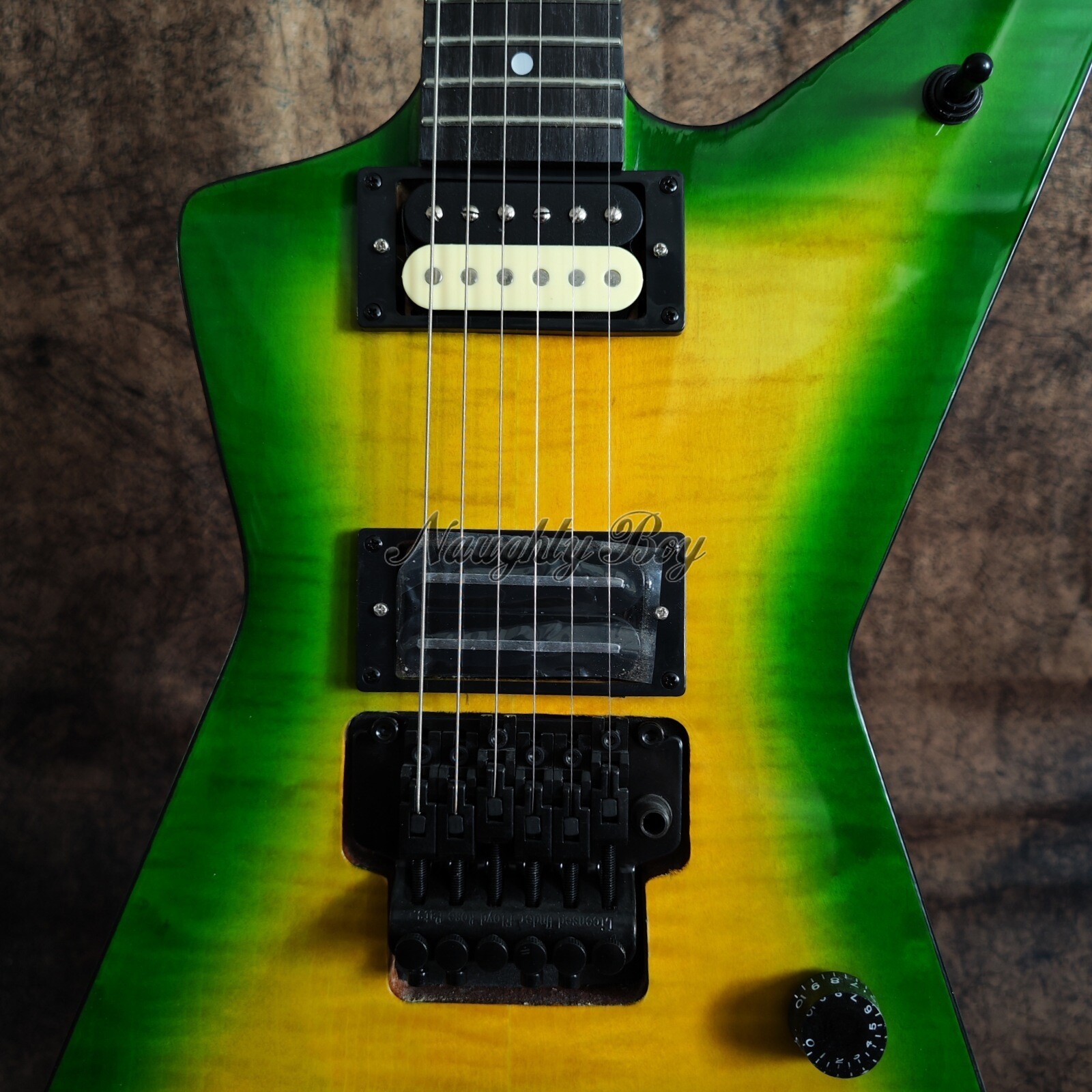 Green Burst falmed venner top Electric Guitar Maple Top 2 Humbuckers Solid Body