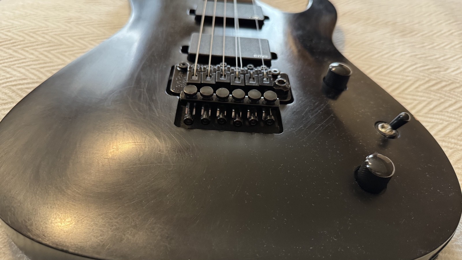 Jackson SLATXMG3-6 Active EMG’sUS NeckThru