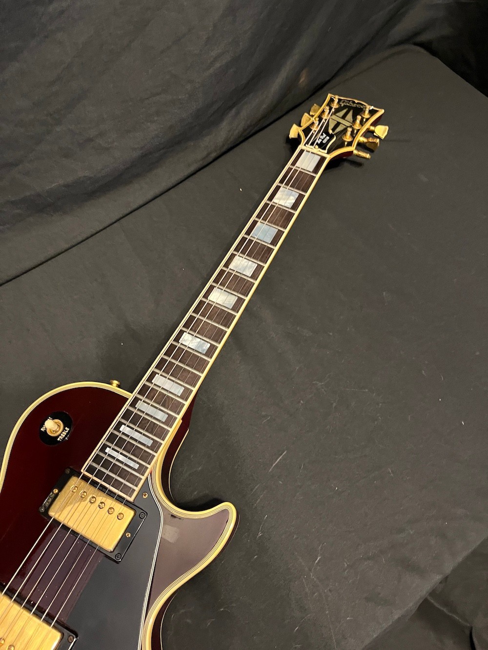1983 Vintage Gibson Les Paul Custom in Wine Red W/Case
