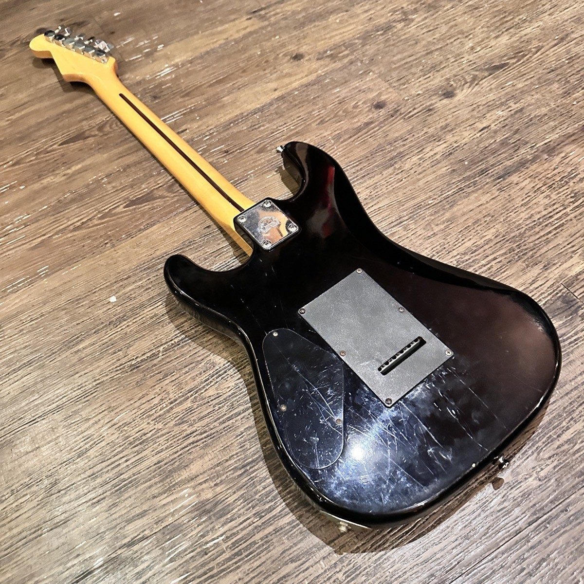Hondo Stratocaster Electric Guitar, Shabby Distortion, Cleaned, Ready to Play