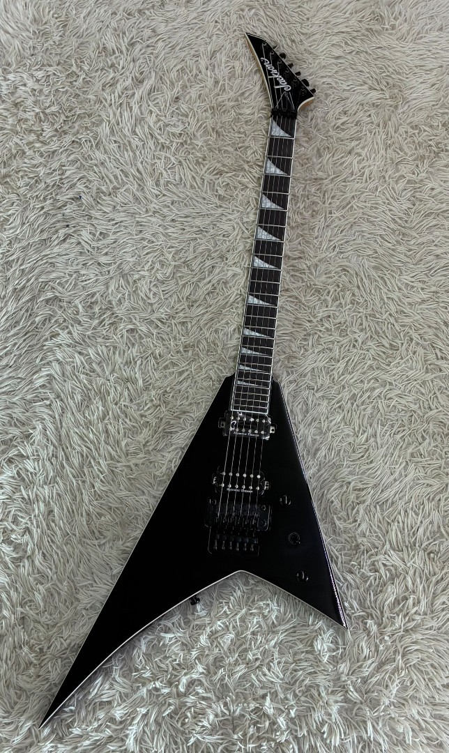 Jackson Pro Plus Series Rhoads RR24 Elec. Guitar, Ebony Fingerboard, Deep Black