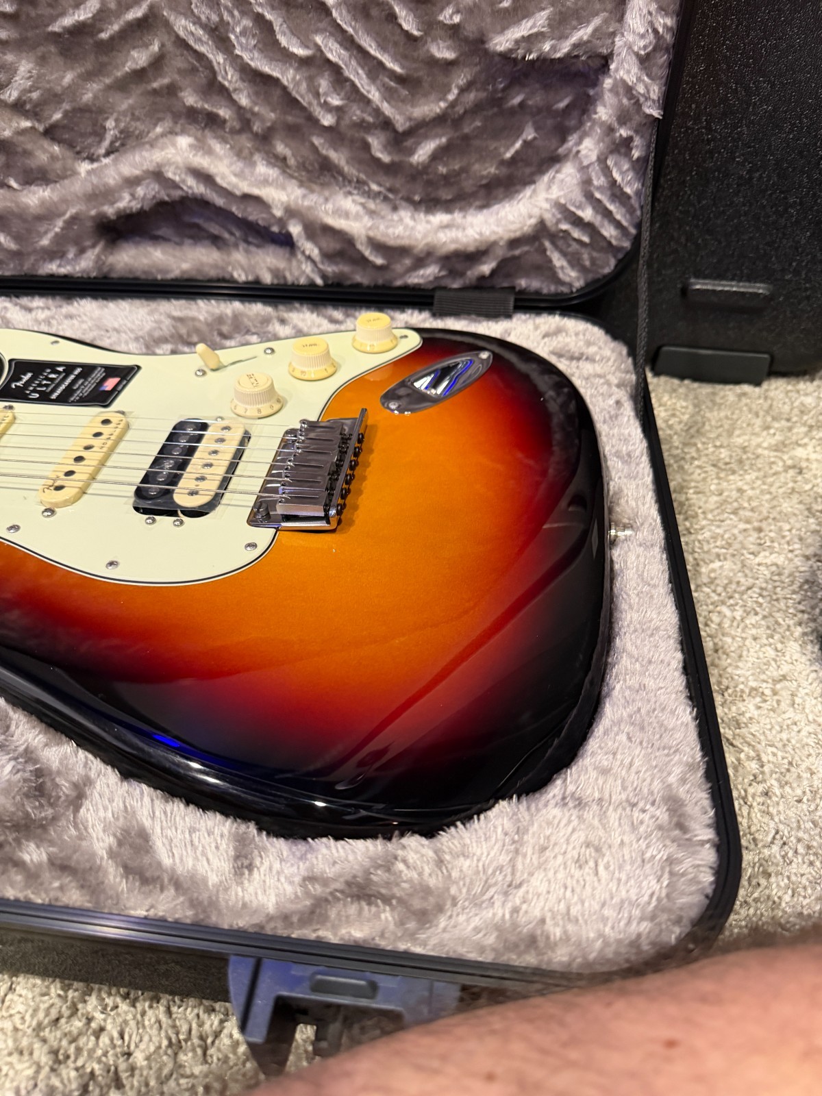 Fender American Ultra Stratocaster HSS 6 String Maple Fingerboard Electric…