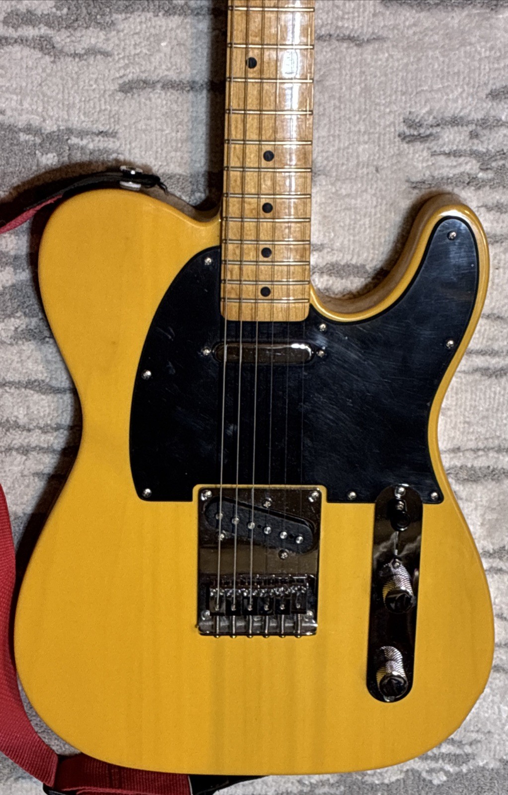 Squier Series Tele Butterscotch Blonde Mexican Tele Neck W/ Vintage Style Fender
