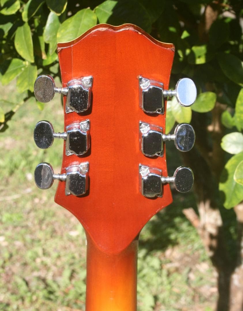Granada J200 model manufactured by Matsumoku in Matsumoto, Japan in the 1970s