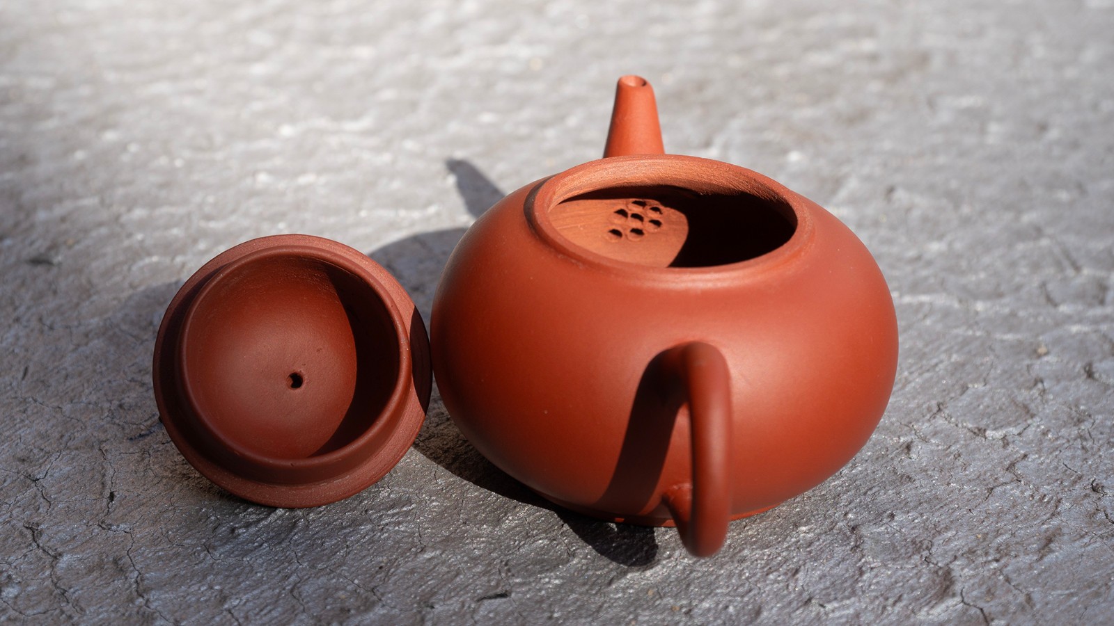 Yixing Zisha Shuiping teapot