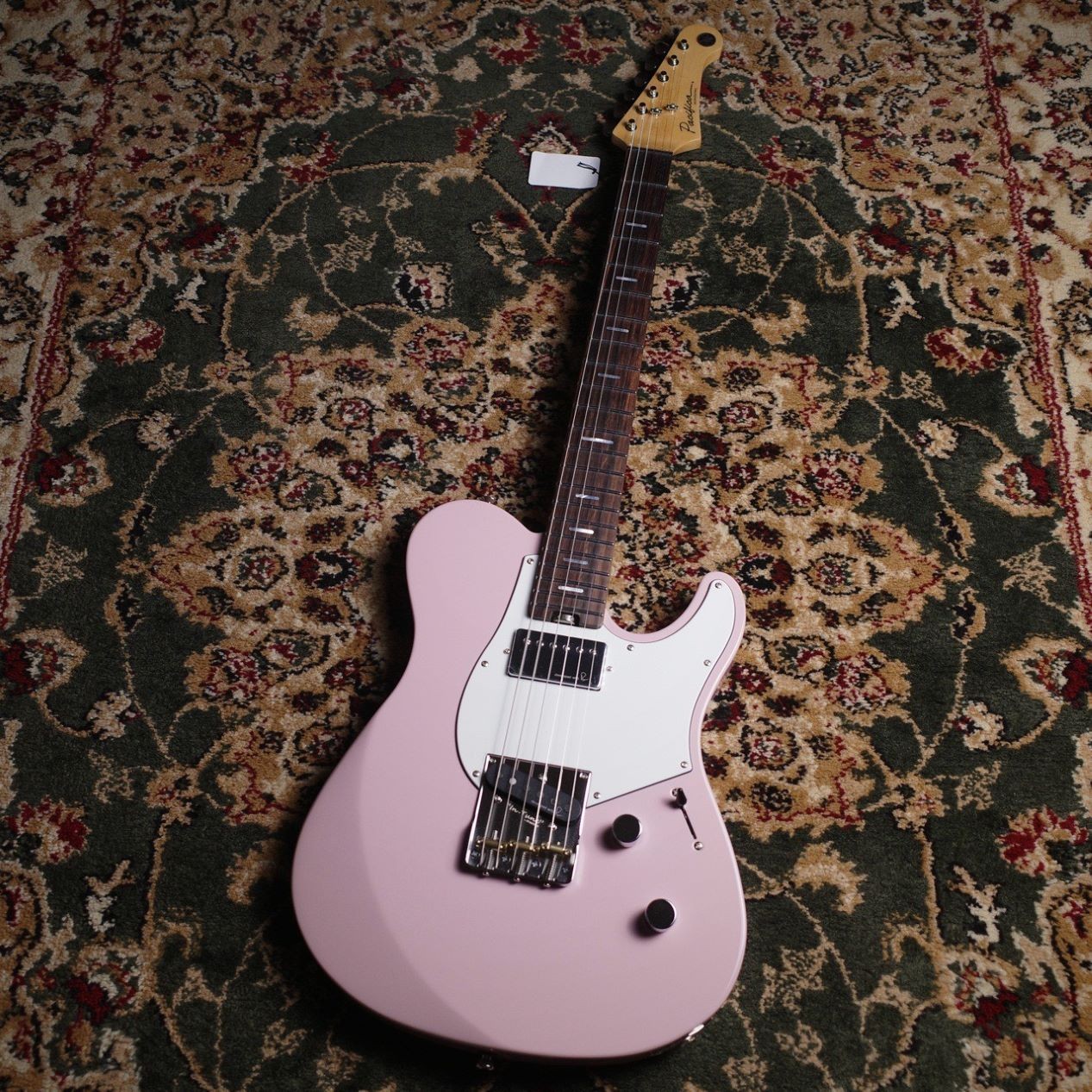Pacifica SC Professional PACP11S Ash Pink Made in Japan 3.29kg Guitar