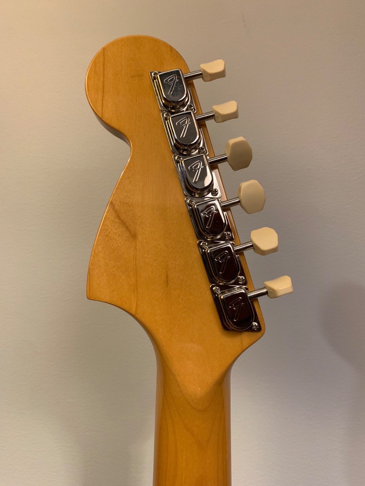 Fender Mustang MG-65 MIJ Sunburst Japan Excellent Condition