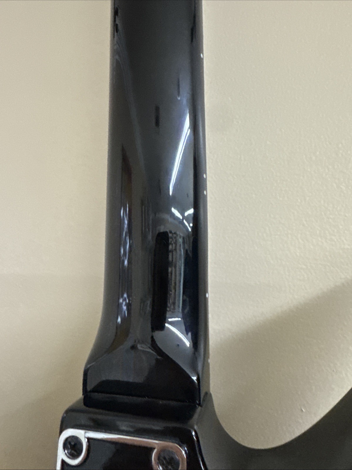 Schecter Synyster Gates Custom – Pinstripes