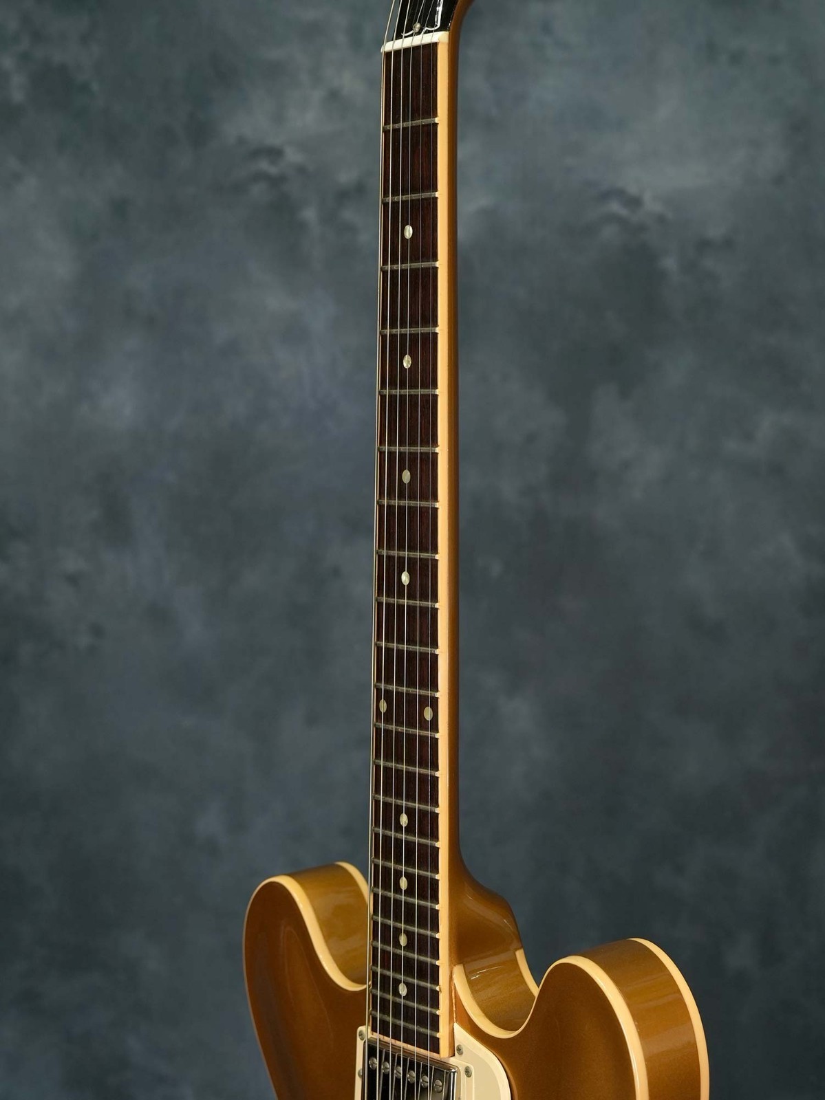 Gibson Custom Shop ES-335 Dot Plain All Gold 3.81kg 2013 Electric Guitar