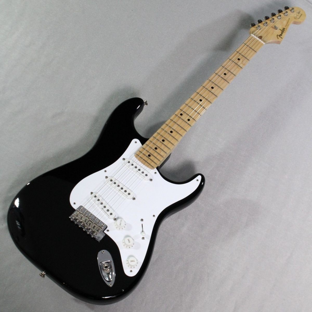 Fender Eric Clapton Stratocaster “BLACKIE” Used Alder w/Hard case