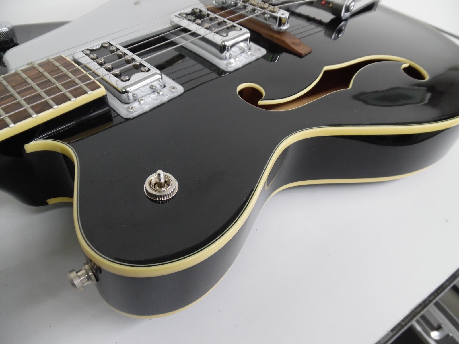Gretsch Electromatic G5422T Electric Guitar – Black