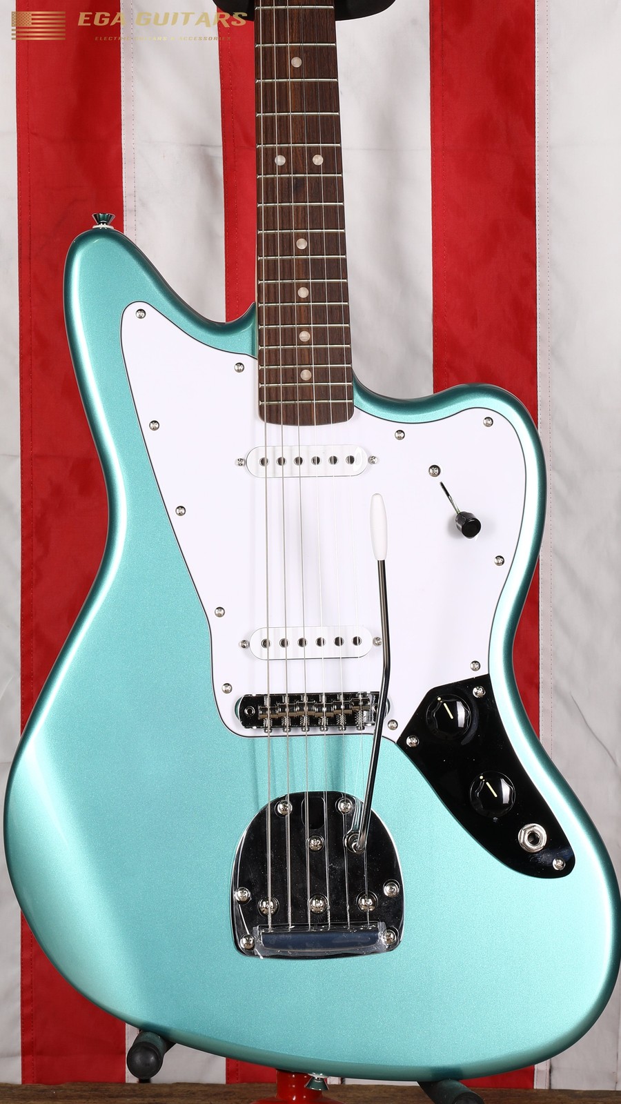 Squier Limited Edition Affinity Jaguar – Mystic Seafoam