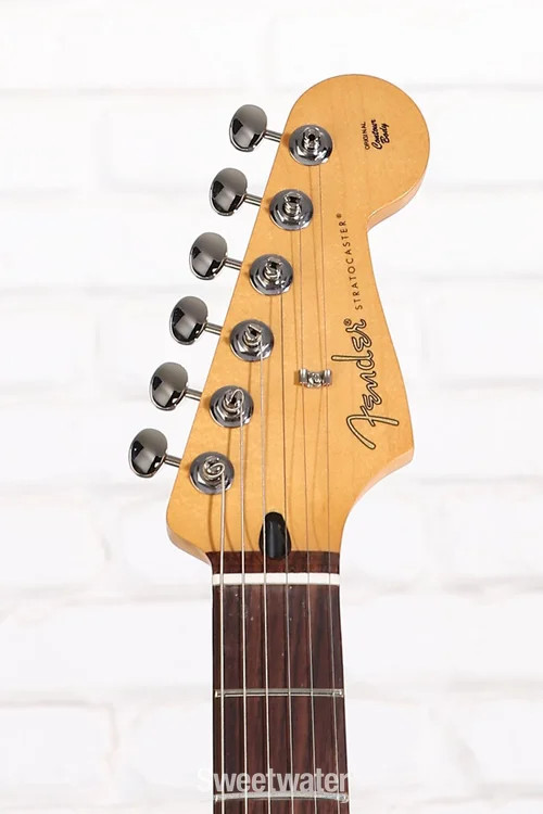 Fender Player II Stratocaster Electric Guitar – Coral Red with Rosewood