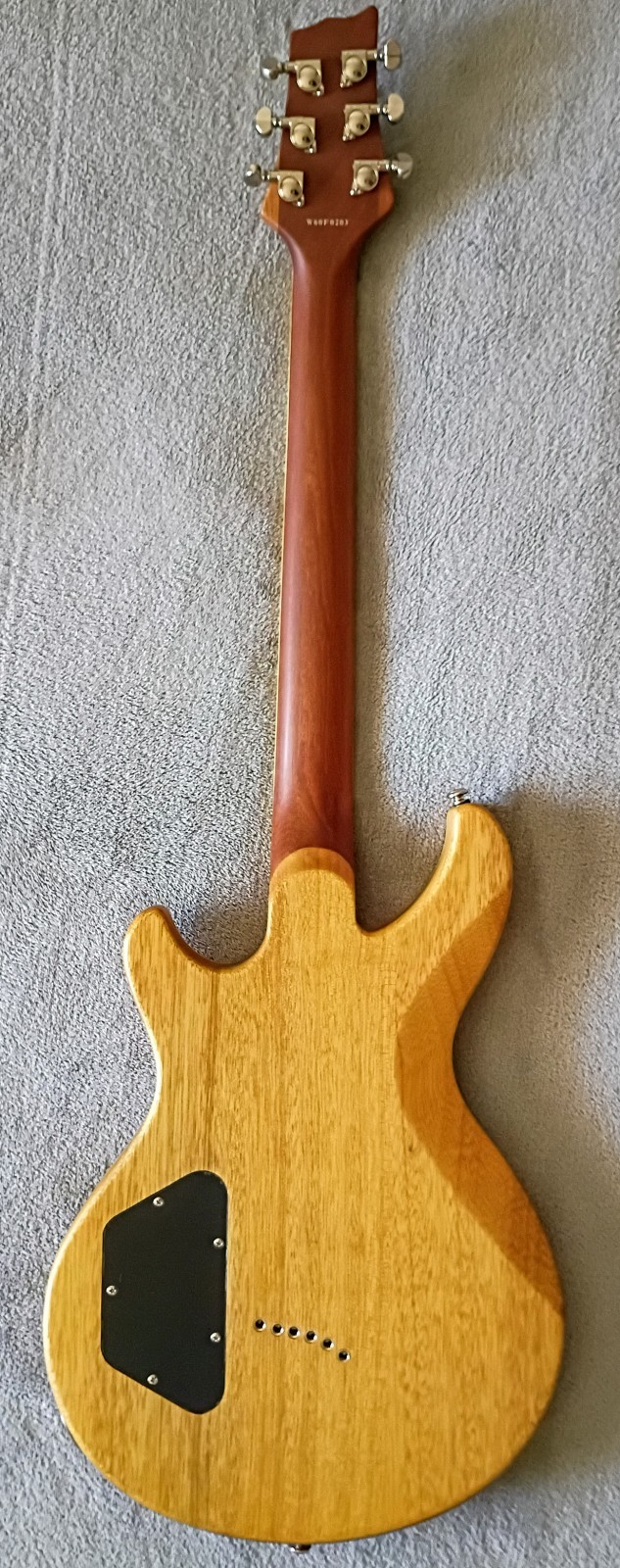 Diamond (DBZ) Monarch Semi-Hollow (Korea) Flame Maple ~ Seymour Duncan’s ~ OHSC