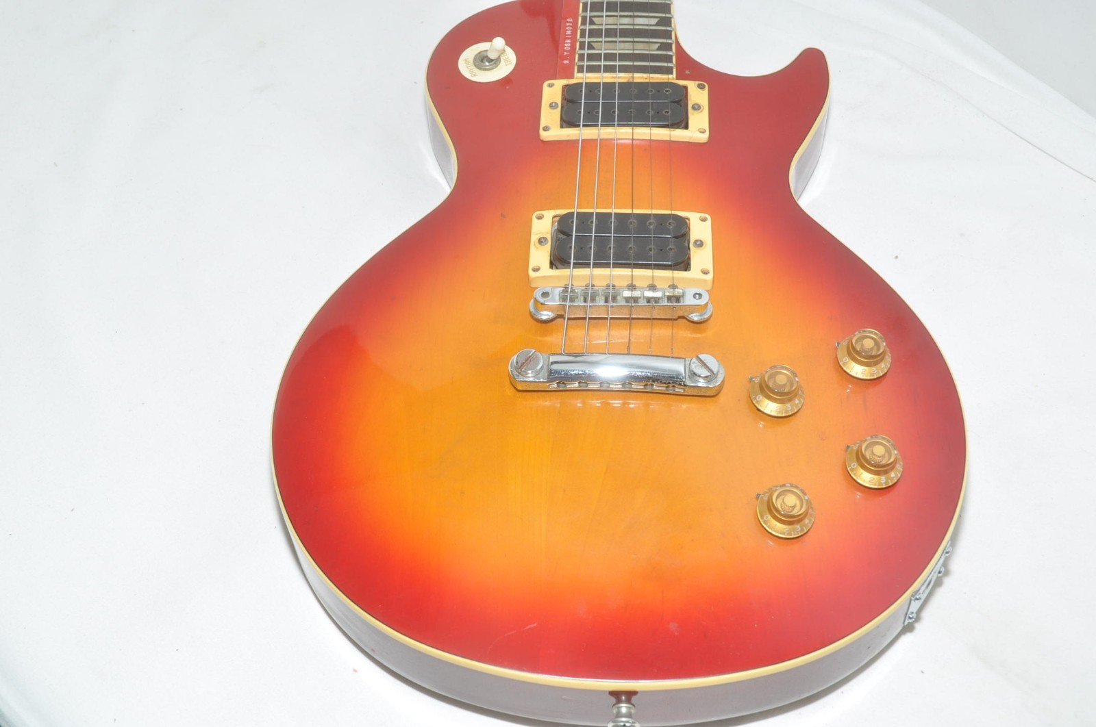 YAMAHA SL500S Electric Guitar Ref No 7638
