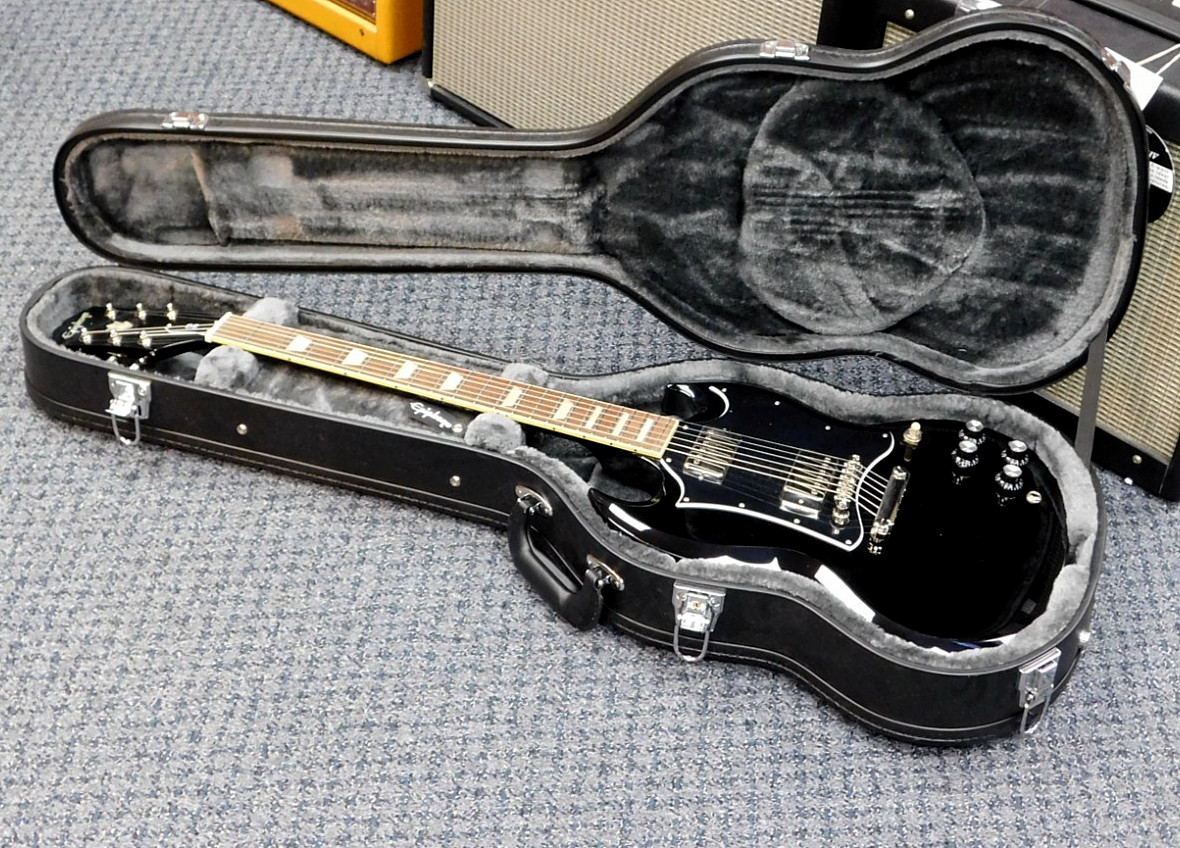 2025 Epiphone SG Standard Electric Guitar w/ Case! Gloss Black! VERY NICE!!!