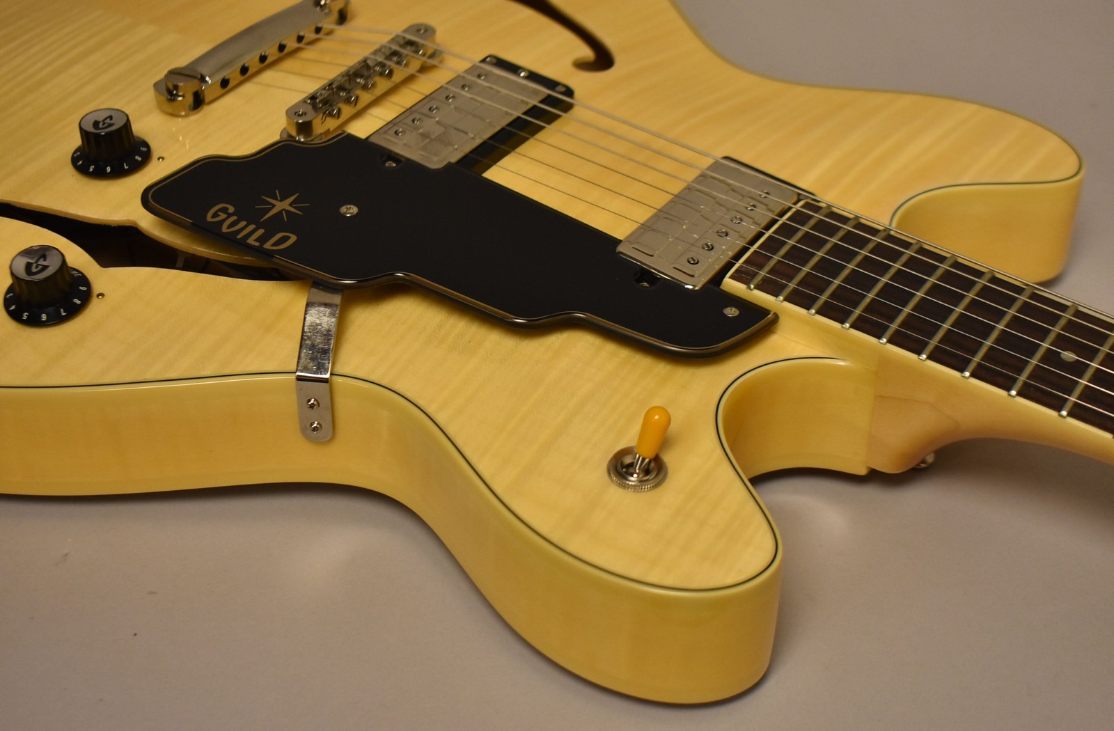 Guild Starfire IV Natural w/OHSC