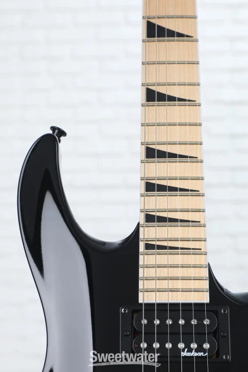Jackson Dinky Arch Top JS32 DKAM – Gloss Black