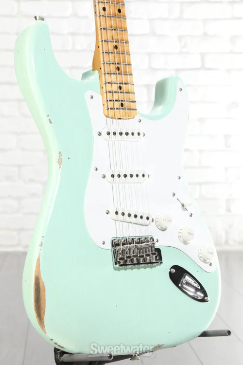 Fender Custom Shop Limited-edition Fat 1954 Stratocaster Relic Electric Guitar –