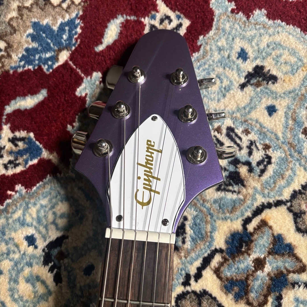 Epiphone Kirk Hammett Metallica 1979 Flying V Purple