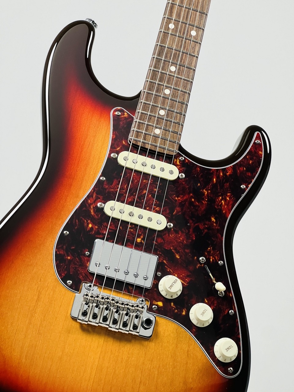 Black Smoker Standard Series SIGMA-SSH -3 Tone Sunburst- 3.31kg
