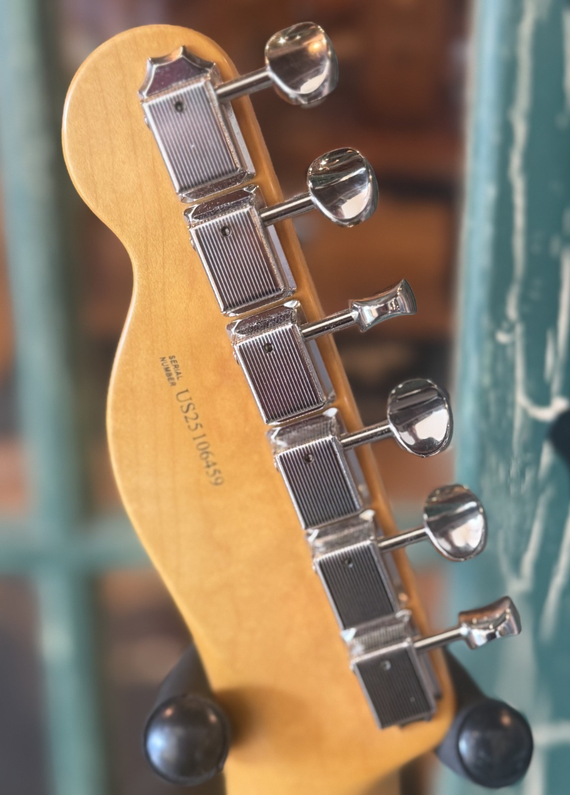 Fender American Pro Classic Telecaster Butterscotch Blonde With Premium Gig Bag