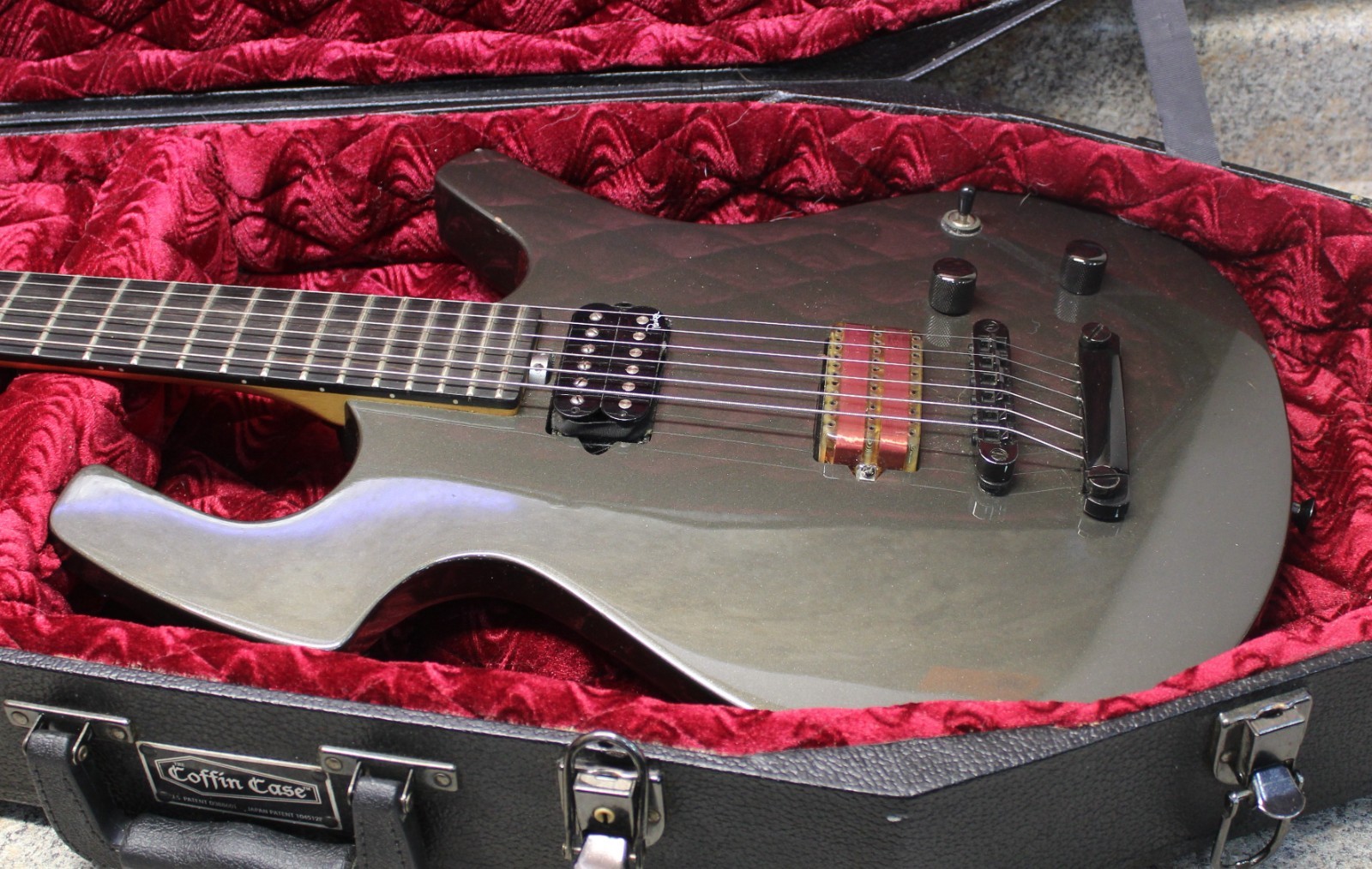 Parker P-42 Electric Guitar (Made in Korea) w/ Coffin Case