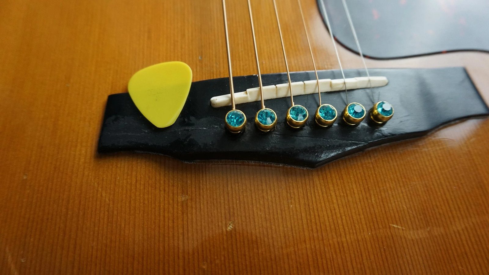 Ibanez NW-30 1983 – Natural Wood all Cedar
