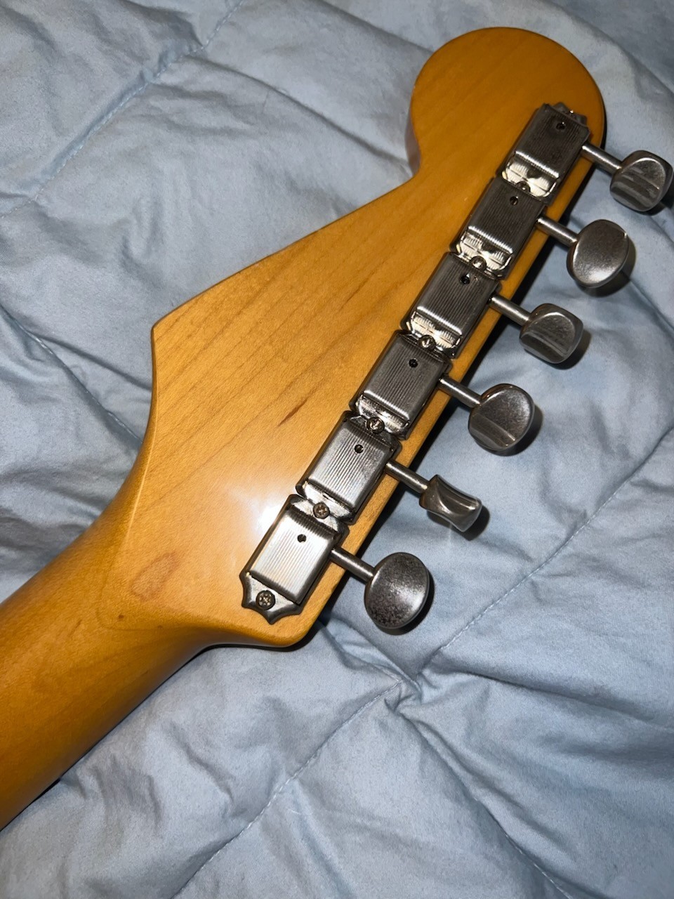 FENDER Stratocaster, 93′ ST-62 AVRI Pickups! Guitar