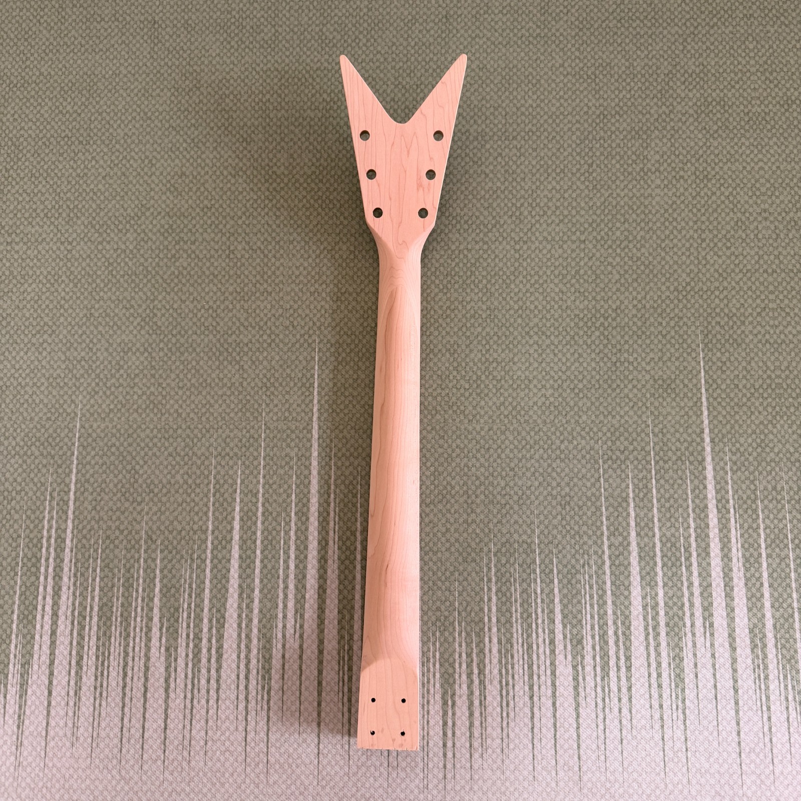 DIY Dean Electric Guitar Kit Mahogany Body Maple fretboard BK part bolt on 22F