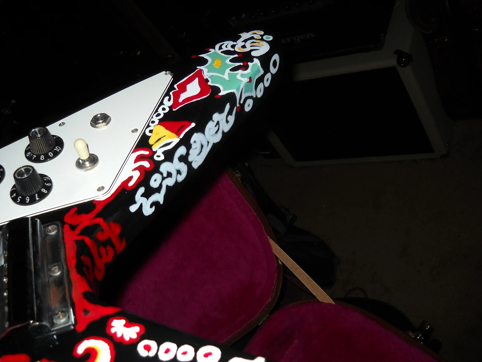 Scarecrow Guitars Hendrix Tribute Gibson Flying V 1997 Custom Painted