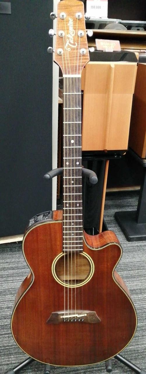 TAKAMINE L3-108 Electric acoustic guitar