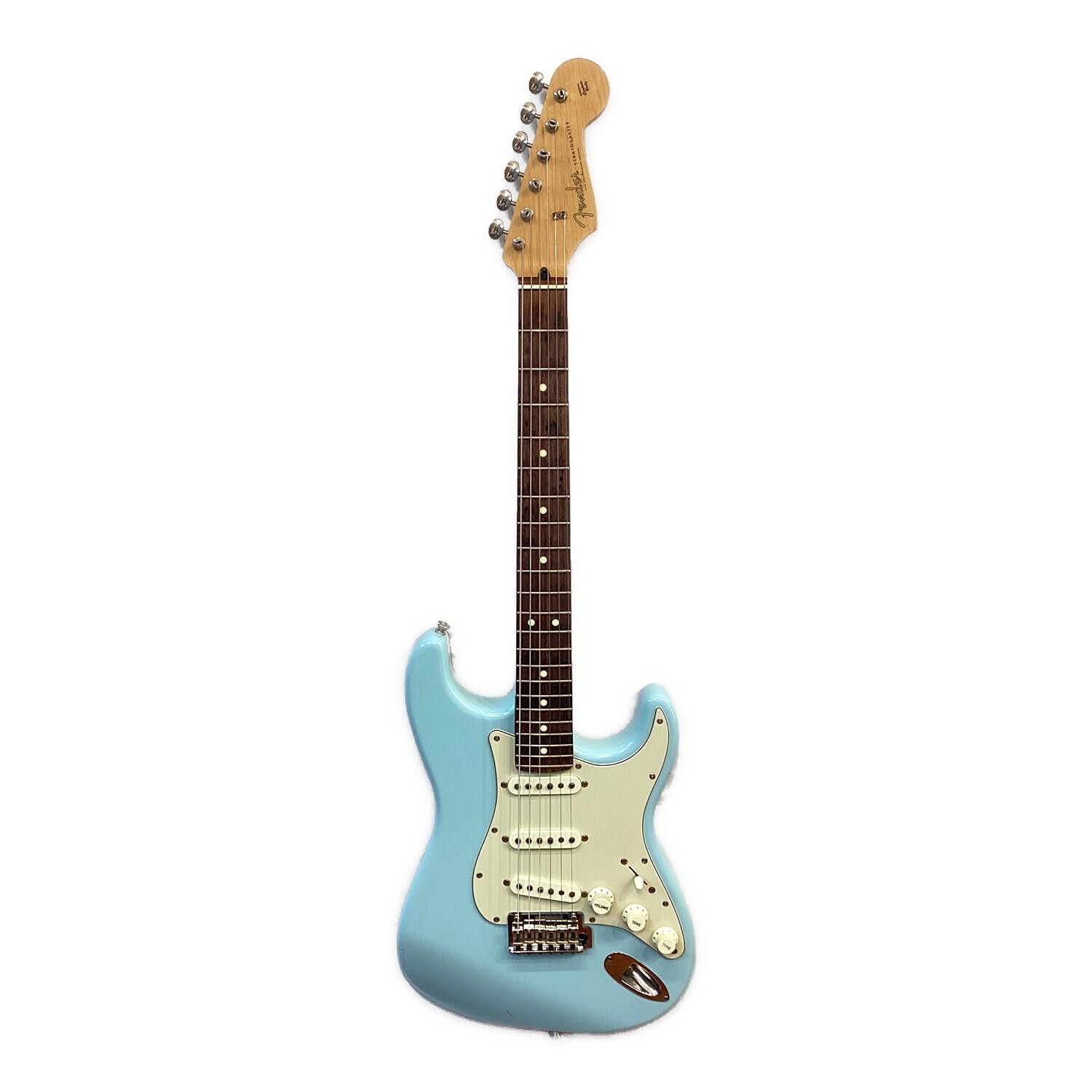 Fender Made in Japan Junior Collection Stratocaster Maple Arctic White E-Guitar