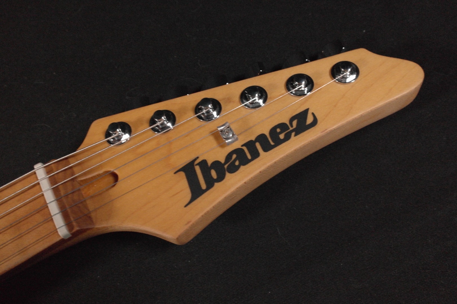 Ibanez Signature Series Andy Timmons Solid Body Electric Guitar Roasted Maple/Su
